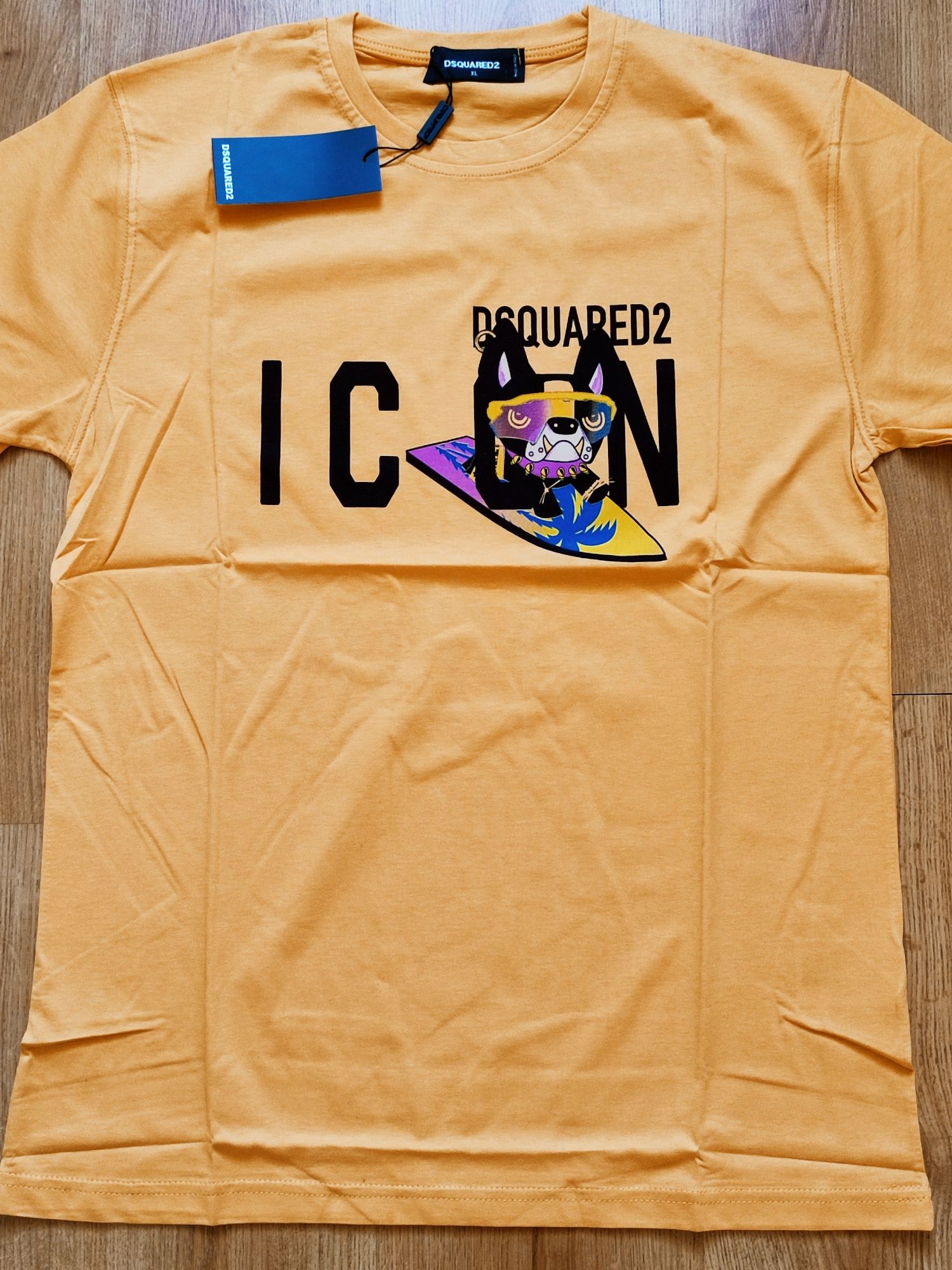 ICON t-shirt Dsquared2 rozmiar M