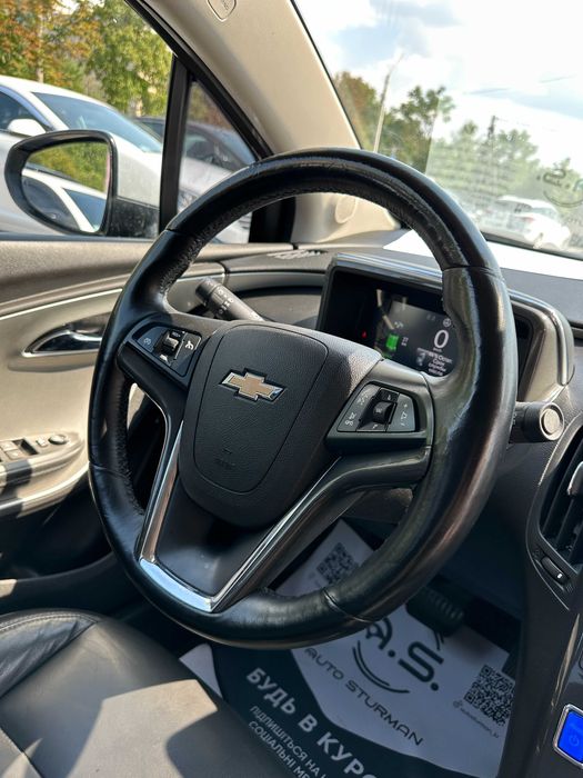 Продам  Chevrolet Volt 2012 рік можлива розстрочка,кредит,обмін!