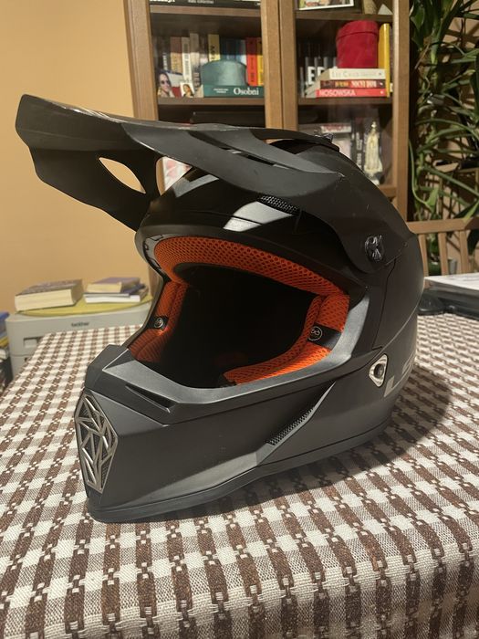 Kask motocrossowy LS2 MX437 Fast Evo Solid Matte Black rozmiar S