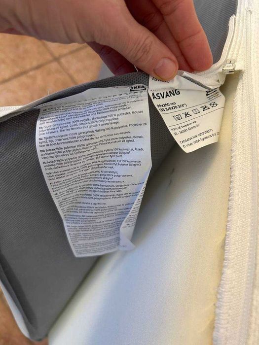 Materac IKEA piankowy, średnio twardy/biały, 90x200 cm