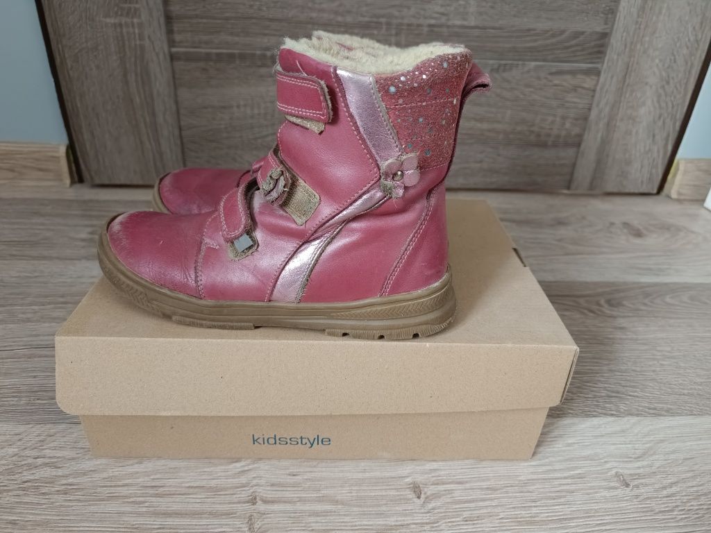 Buty r. 32 Ani-but różowe
