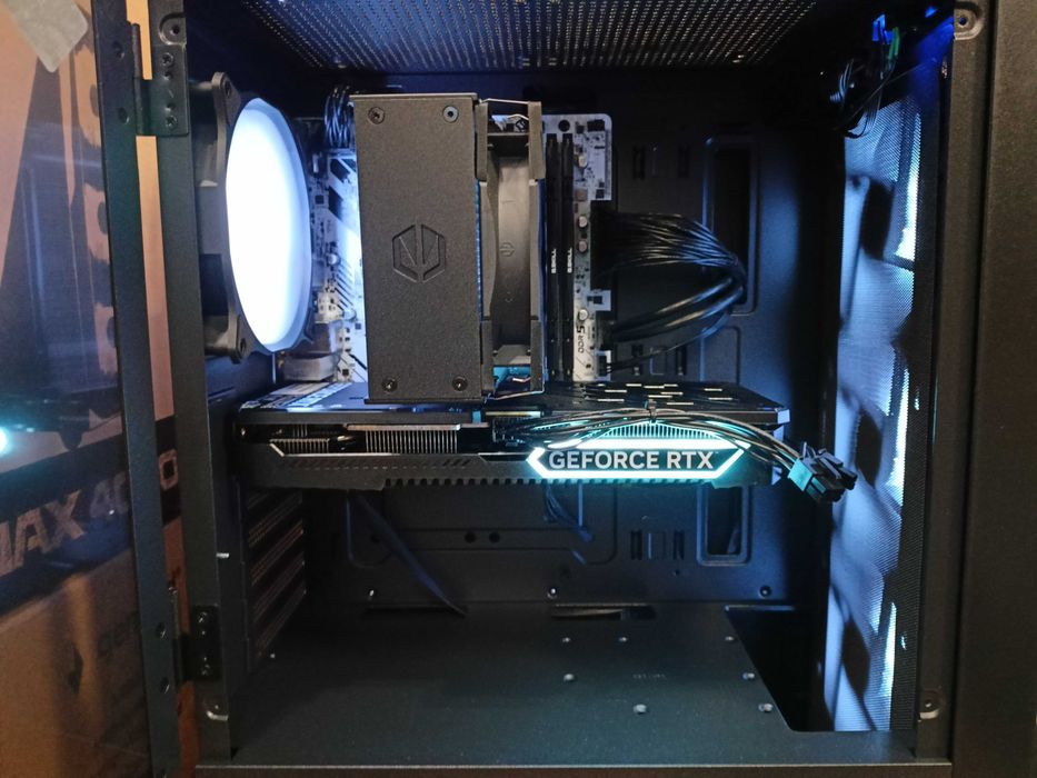 Nowy Komputer Gamingowy Kraków Ryzen 7 8700f 32GB 1000SSD RTX 5070 W11