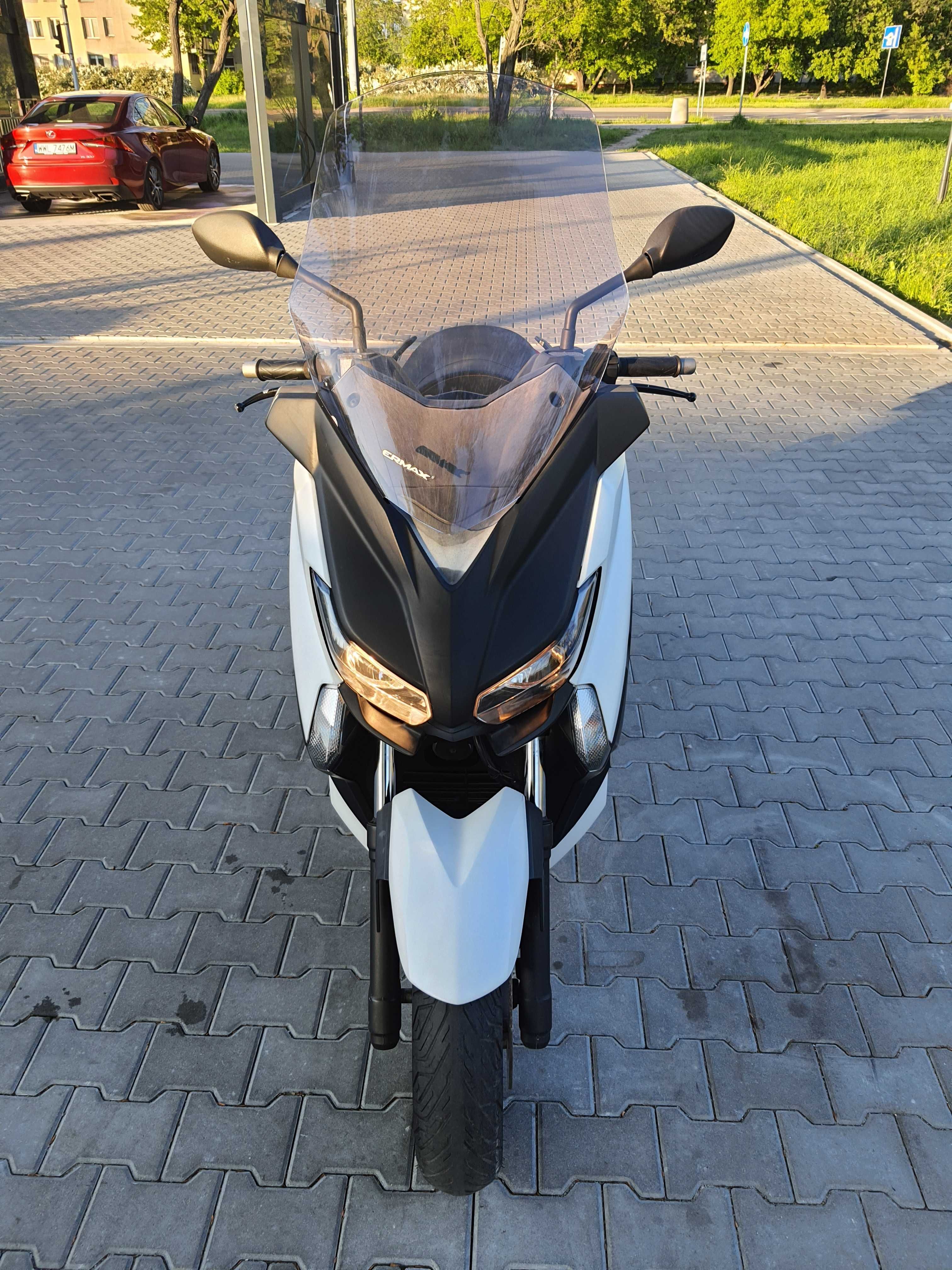 Skuter Yamaha X-max z 2016