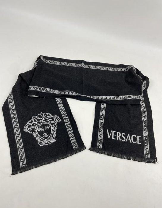 Шарф  Versace 100% silk