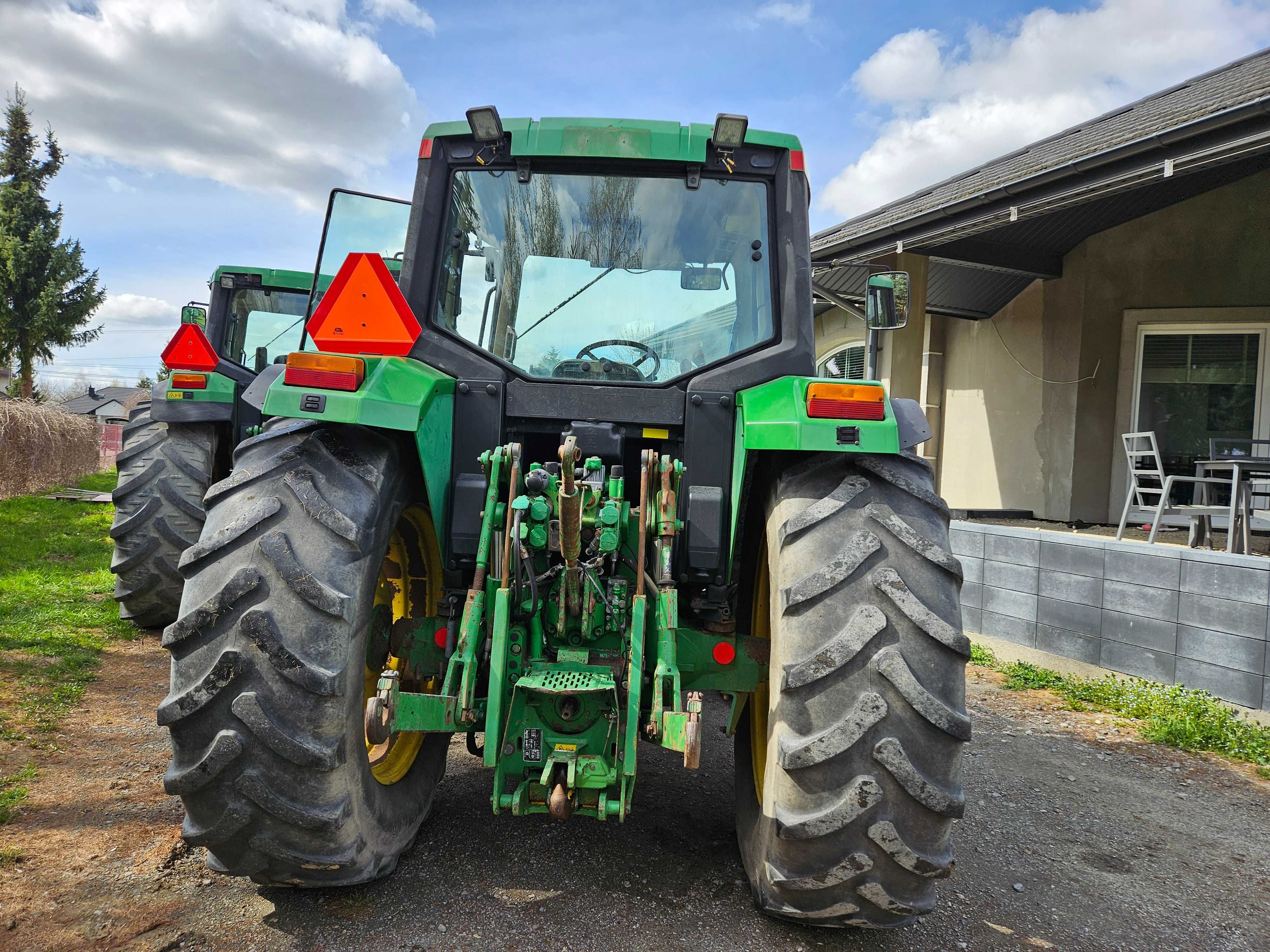 Traktor John Deere 6210