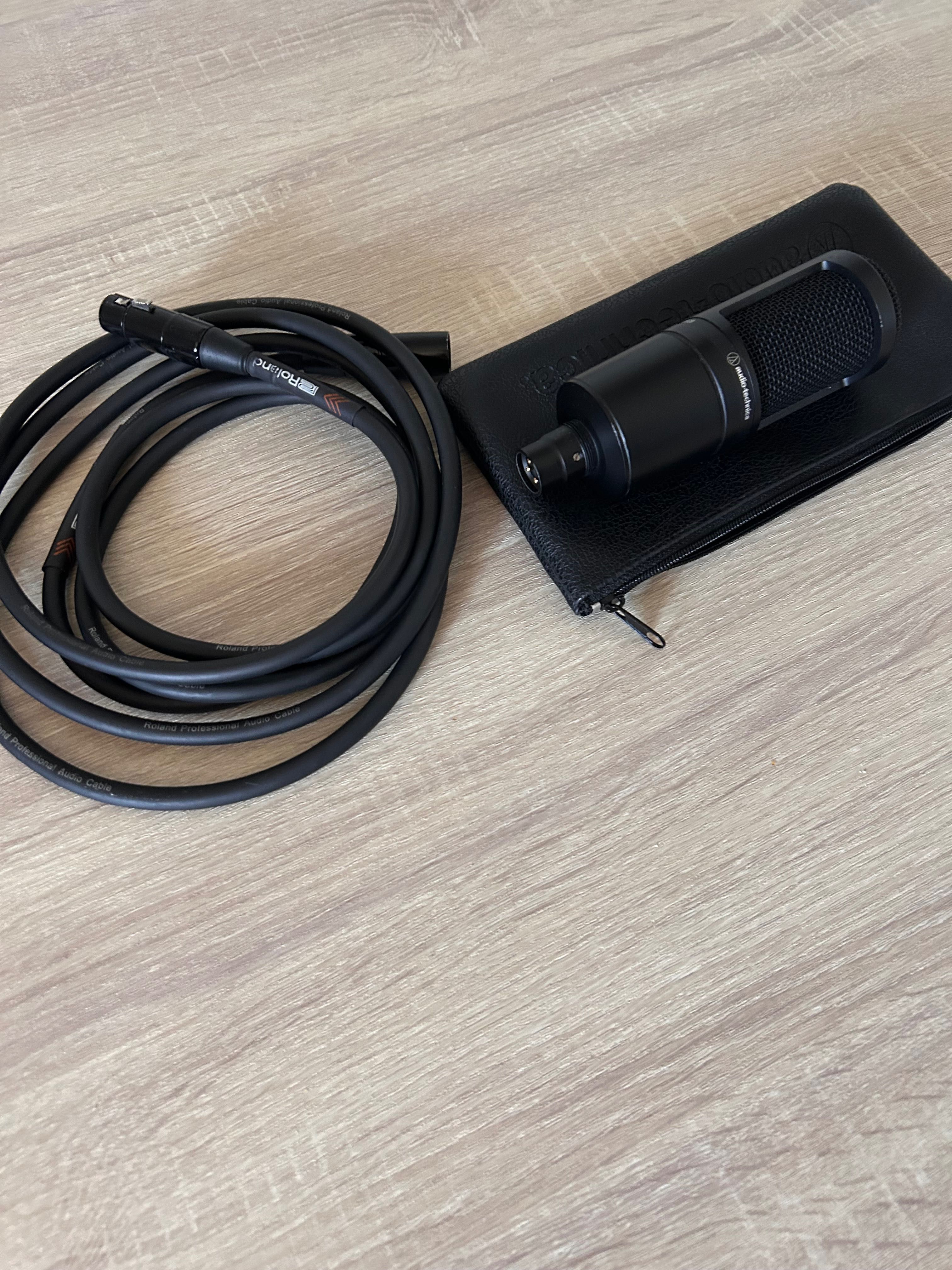 Audio-Technica AT2020 Microphone [Como Novo] [NEGOCIAVEL]