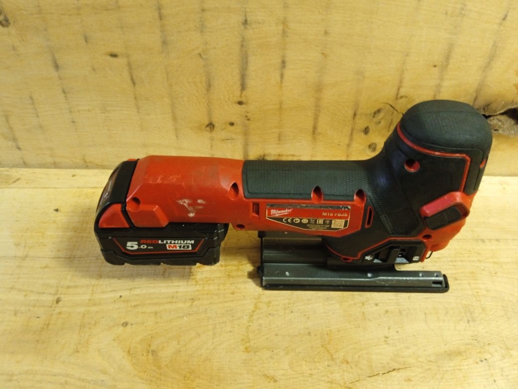 Milwaukee M18FBJS wyrzynarka