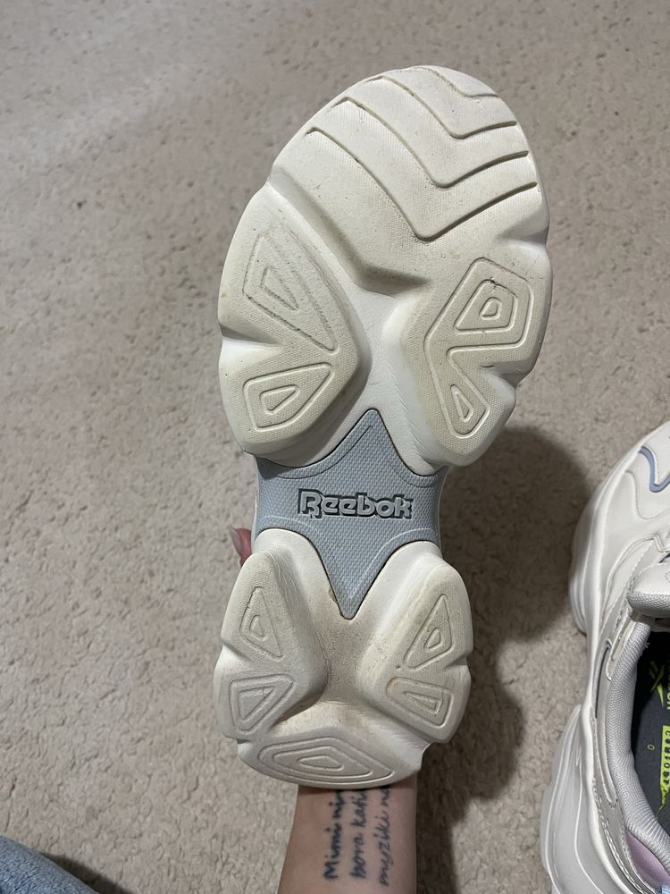 Reebok шкіряні