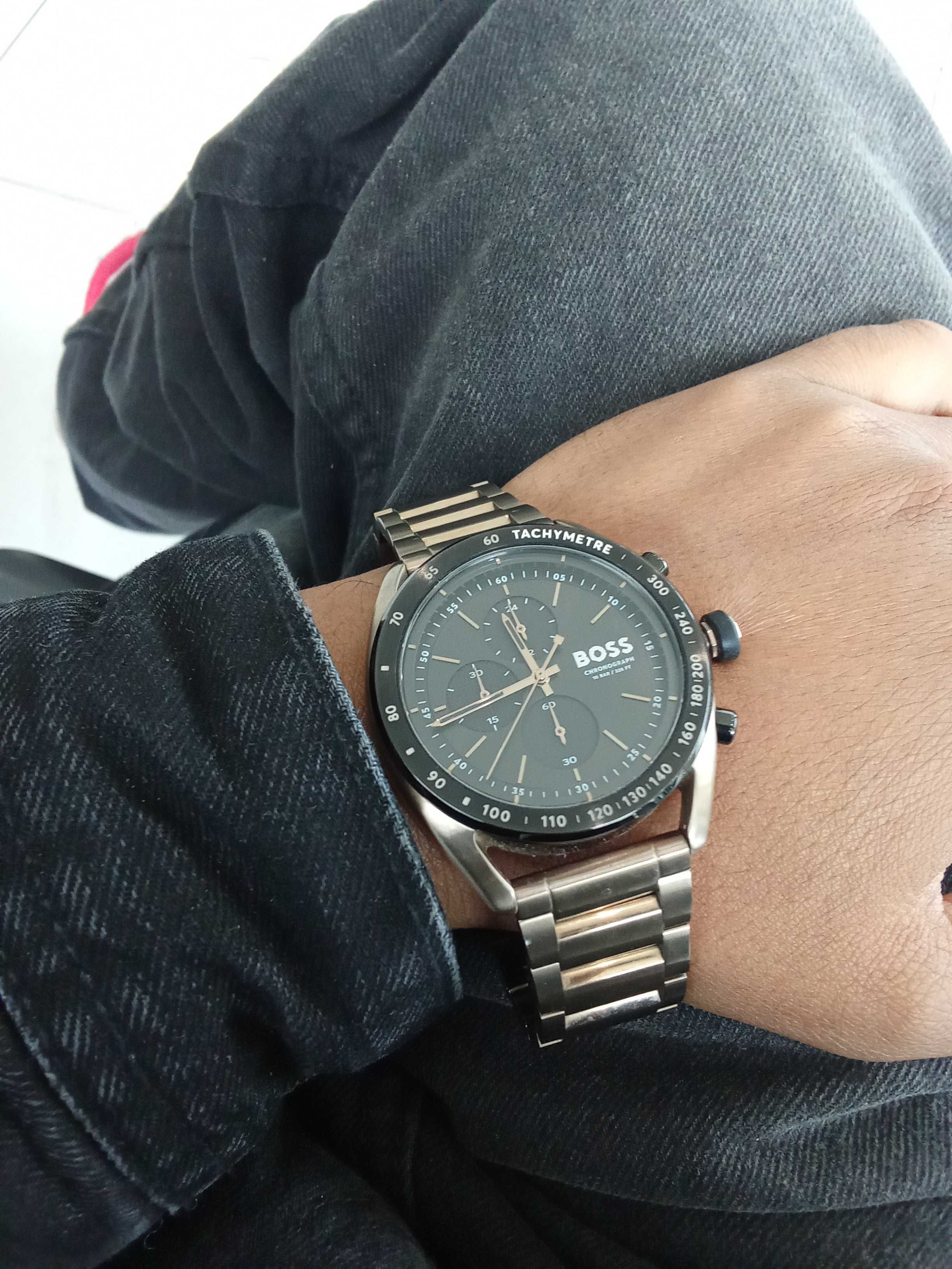 Boss center court chronograph