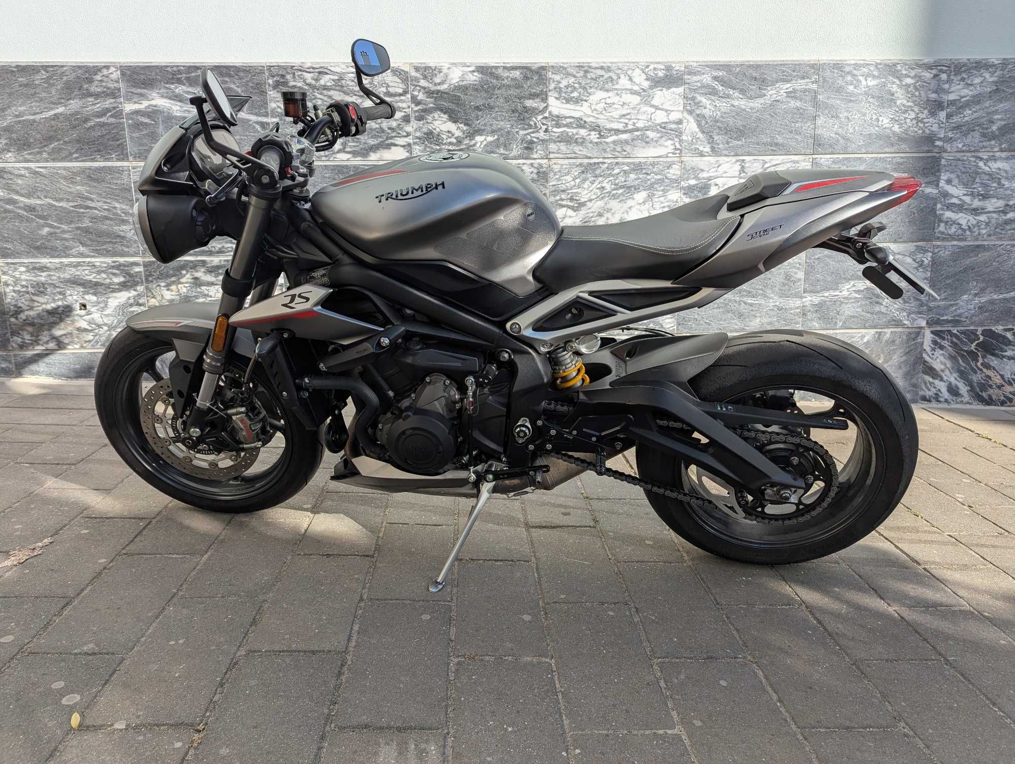 Triumph Street Triple 765 RS