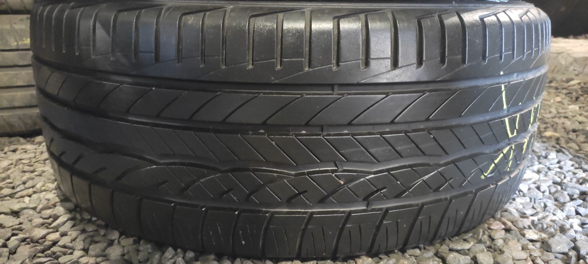 666 Как новая пара летних шин R19 255/45 Goodyear