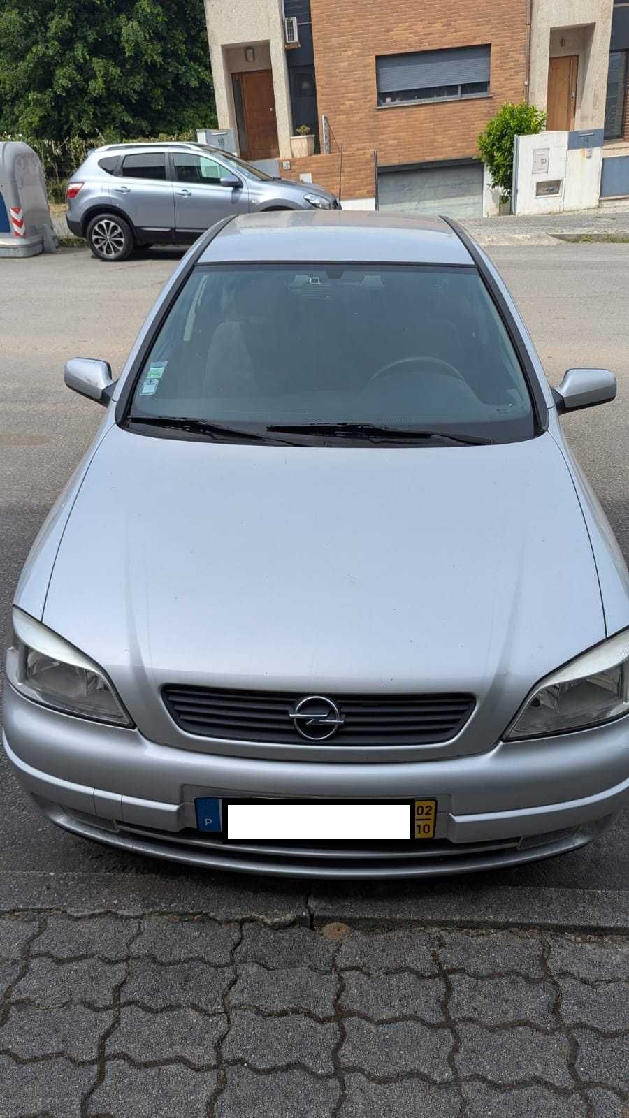 Opel Astra 1400 de 2002 gasolina - impecável