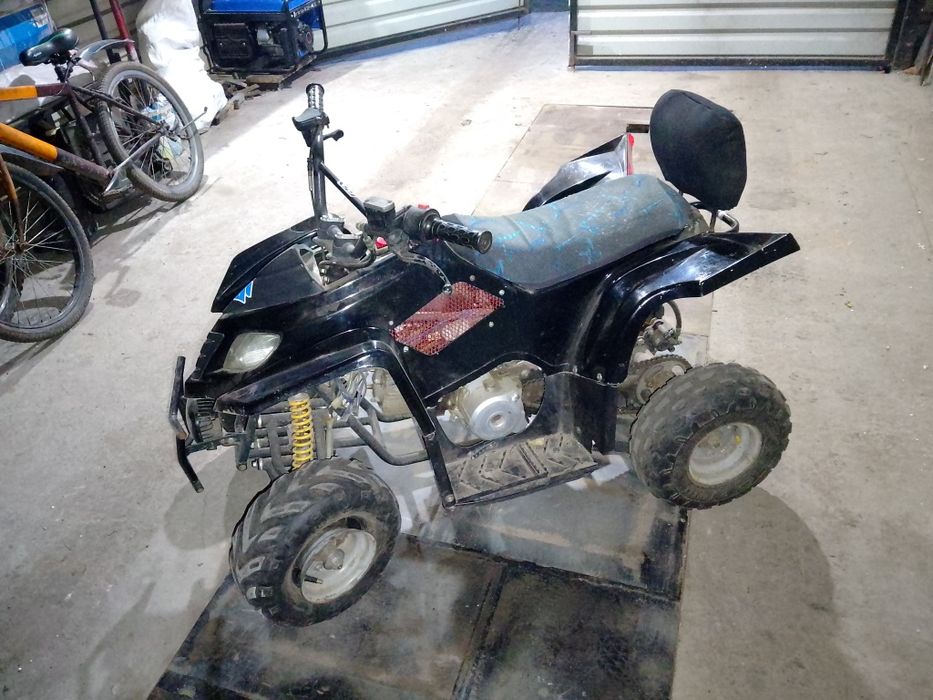 Продам квадроцикл,обмін на електро самокат.