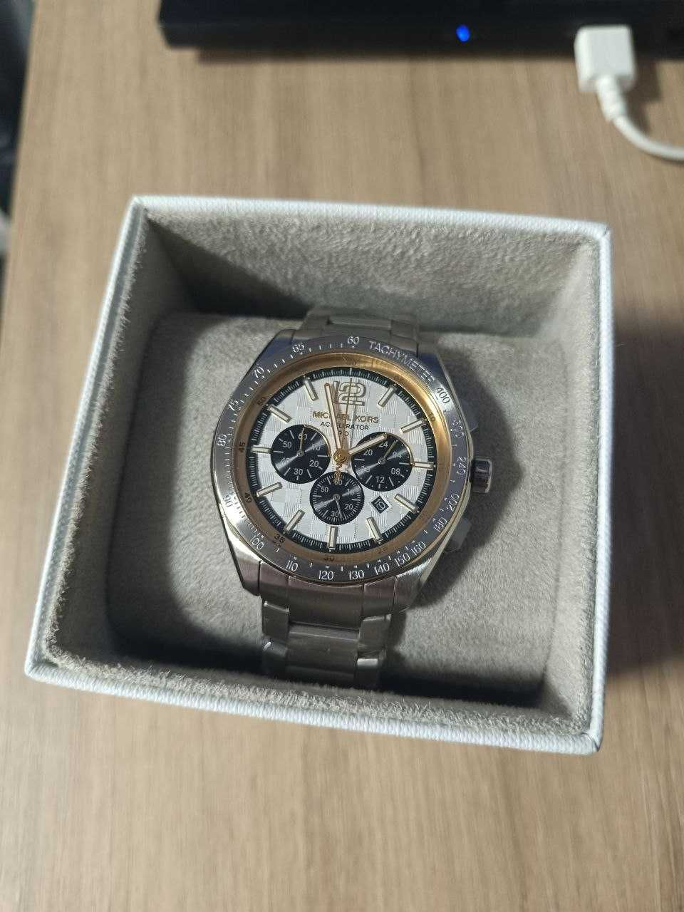 Годинник чоловічий Michael Kors Oversized
Accelerator 2.0 ТОРГ.