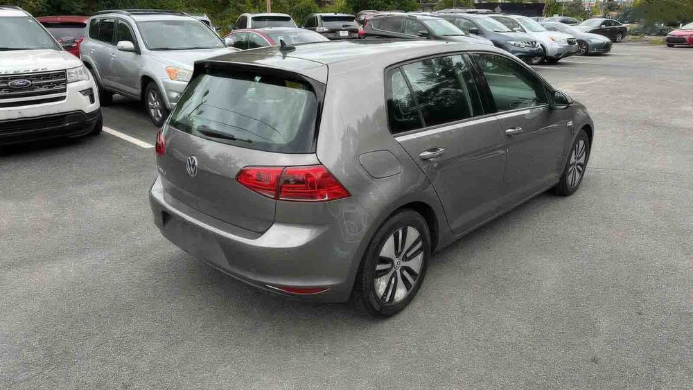 Volkswagen e-Golf SEL Premium      2015