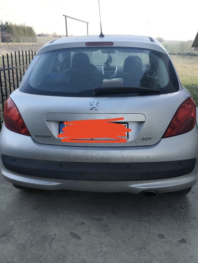 Sprzedam Peugeot 207