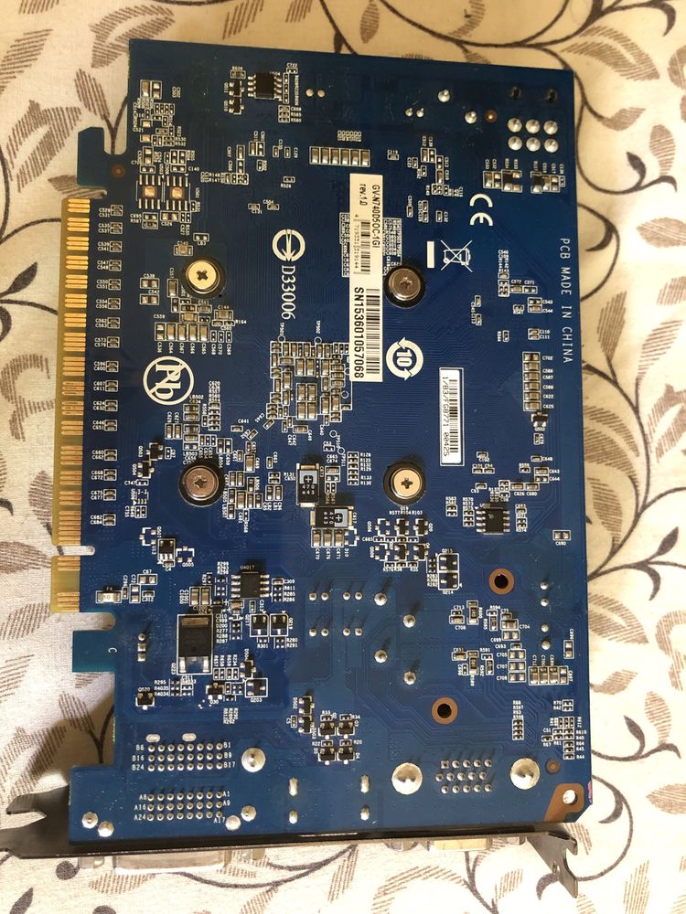Gt 740 1gb ddr5  gigabyte