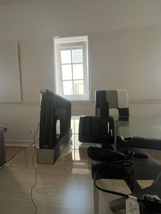 Nitendo wii em excelente estado inclui jogo wii sports