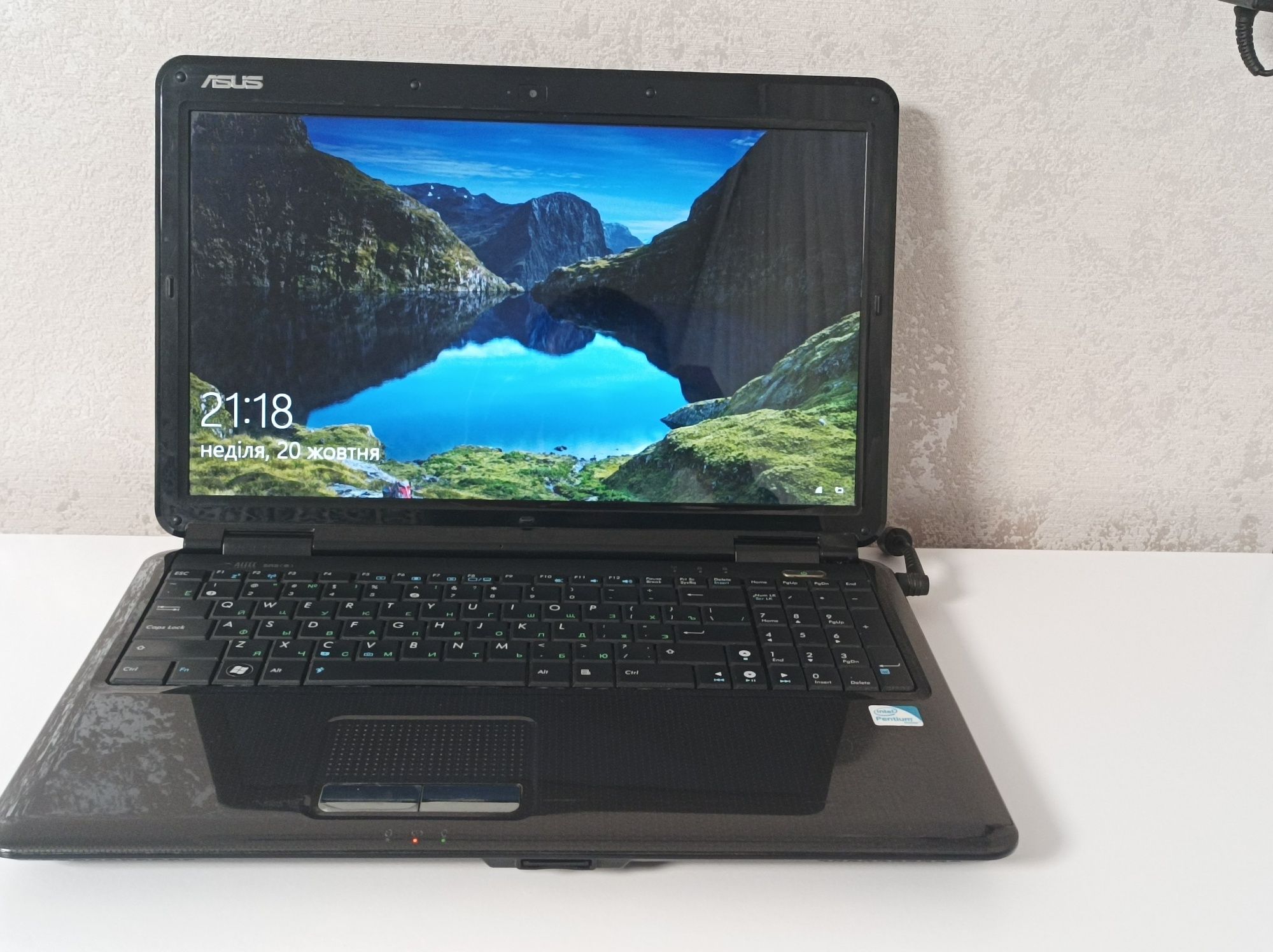 Ноутбук Asus k50IJ, 2ядра/ 4гб/320гб. робочий