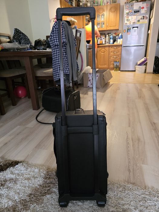 Kuferek na kosmetyki Nowy