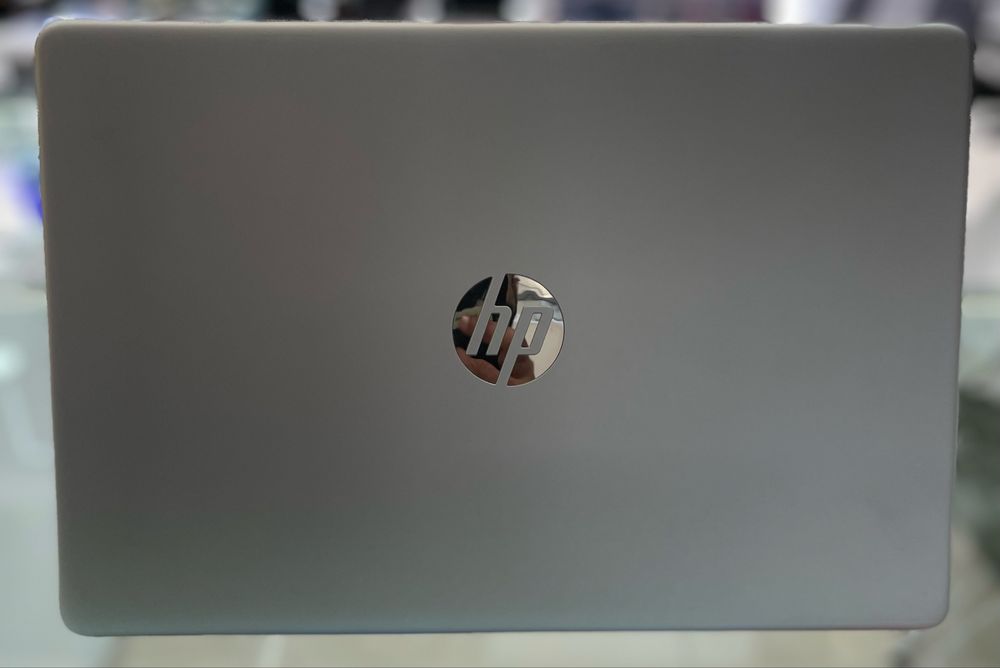AMD Ryzen 5 3500U with Radeon Vega Mobile Gfx