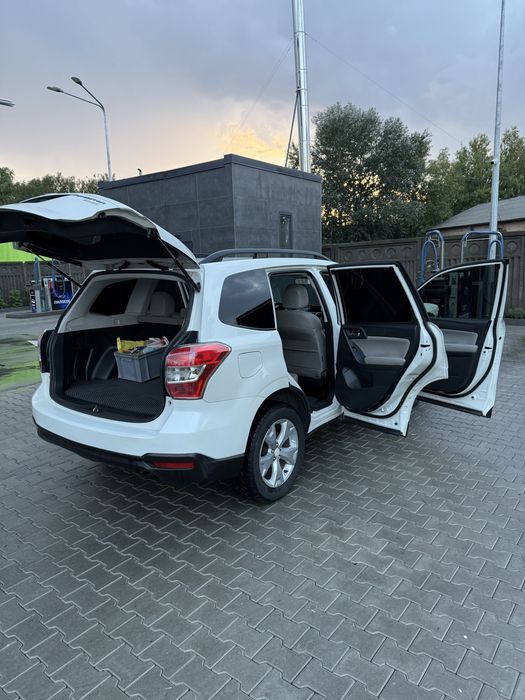 Subaru Forester 2014р в дуже збереженому стані