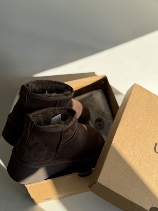 В наявності UGG ultra mini platform 37,38,39 розміри