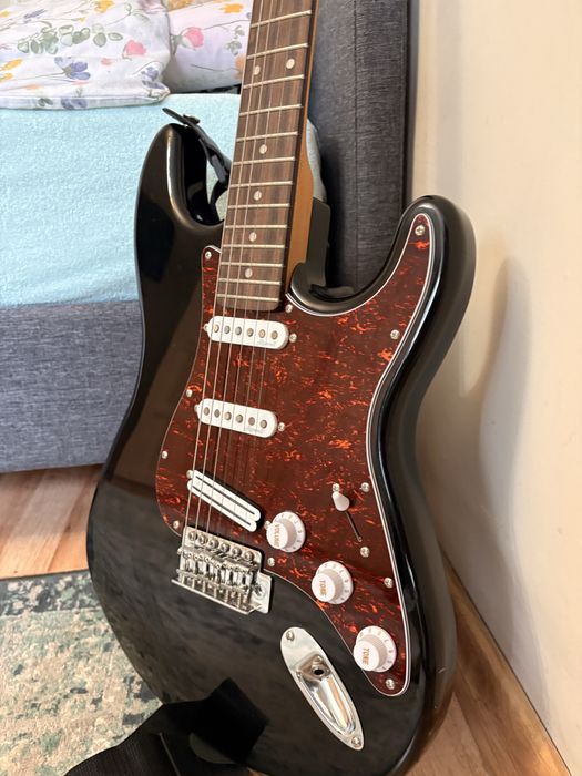 Gitara elektryczna Harley Benton ST-62BK Hot Rod bundle 1