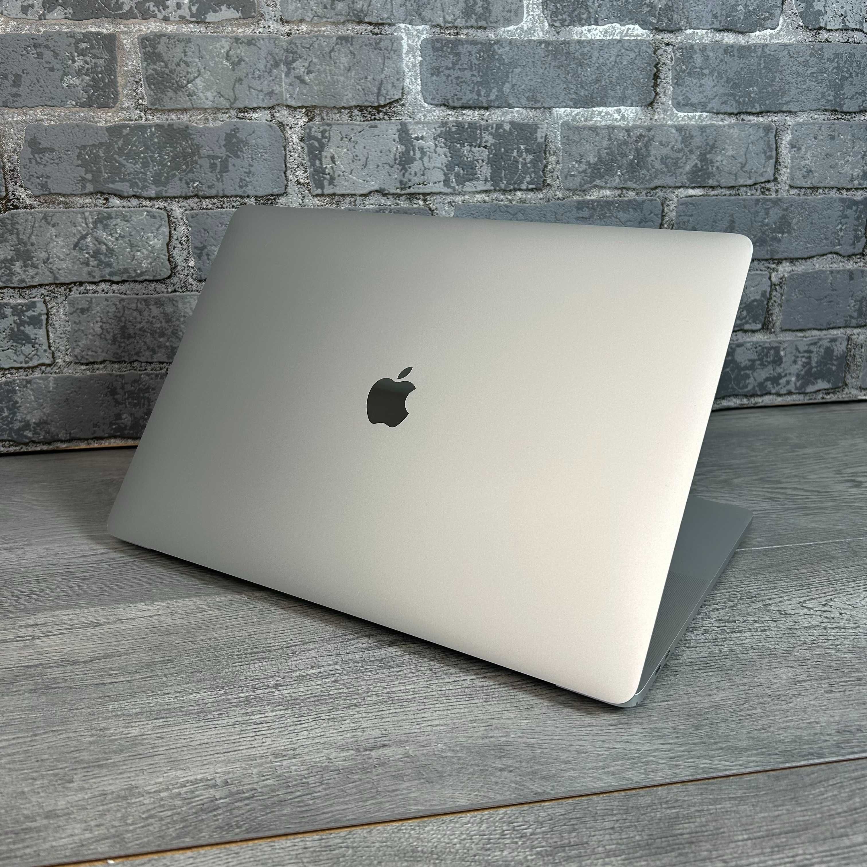 Ноубук Apple MacBook Pro 16 2019 i7/16Gb/512Gb/PRO 5300M 4Gb