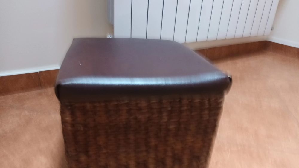 Puf trawa morska i eko skóra