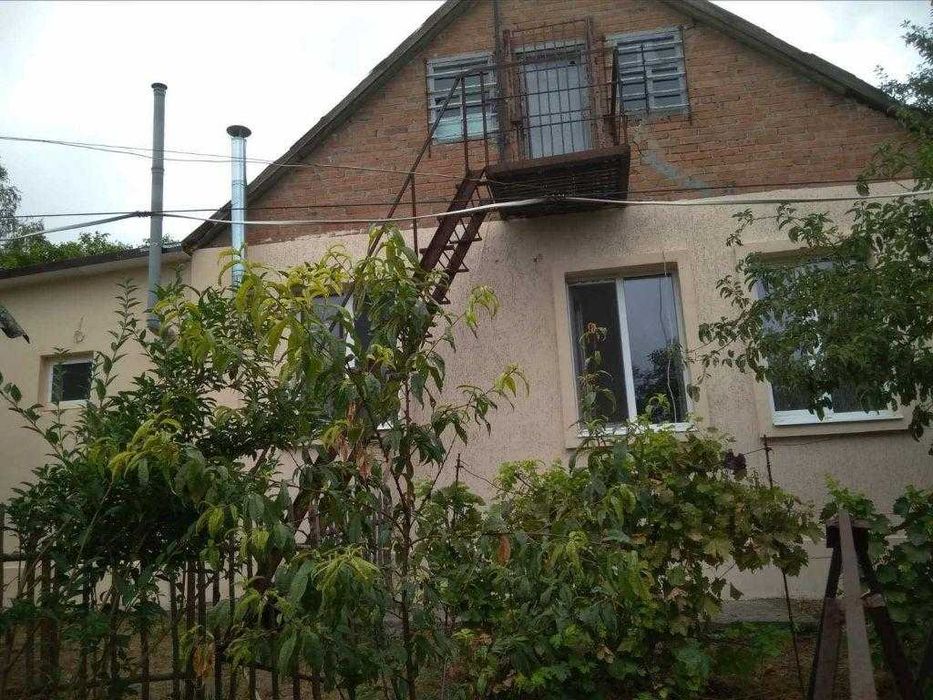 Продається новий цегляний будинок в 2-х км від Полтави в Патлаївці