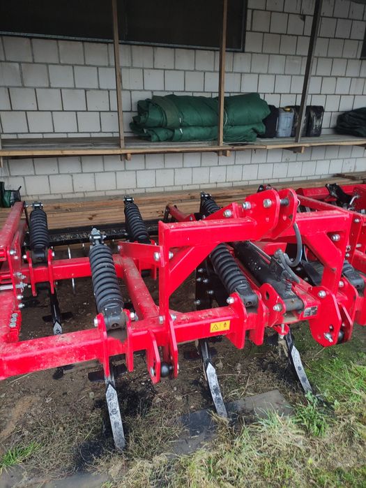 Kultywator bezorkowy ozdoken