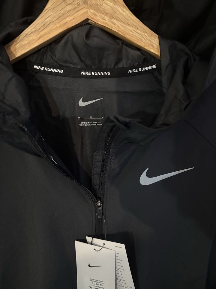 Kurtka nike air run pro m/l new