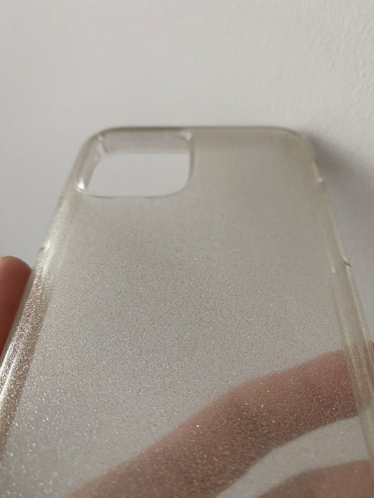 Nowe etui na iPhone 11 pro