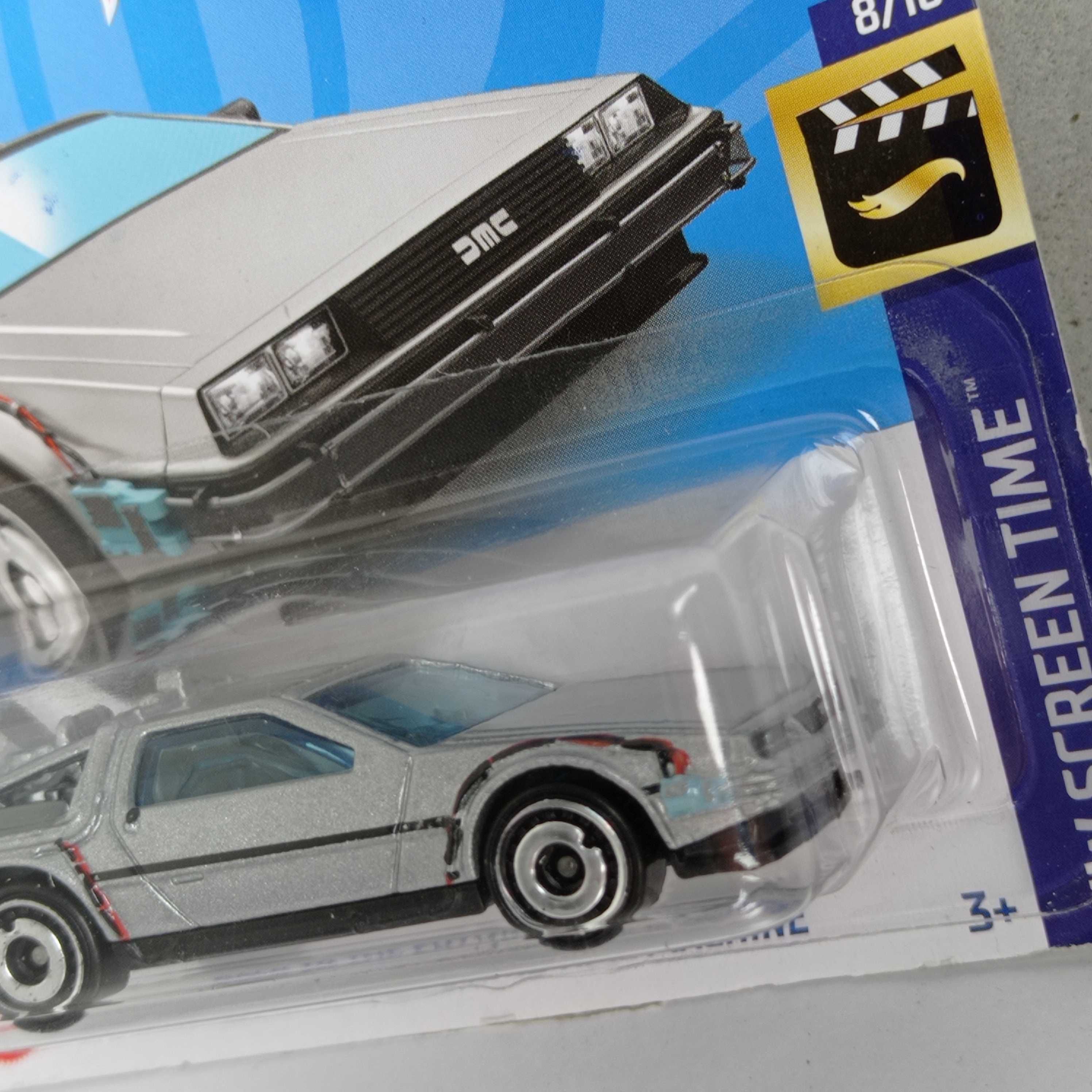 Машинка Hot Wheels DeLorean DMC-12 Back To The Future Time Machine