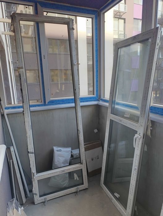 Металопластикова дверь та вікно