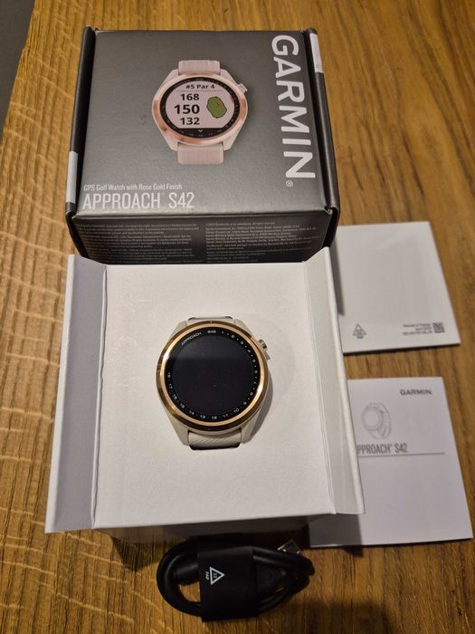 Zegarek Garmin Approach S42 GPS różowo złoty, Nowy na gwarancji.