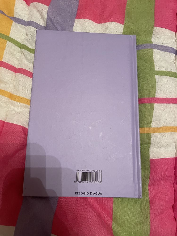 A Viúva e o Papagaio