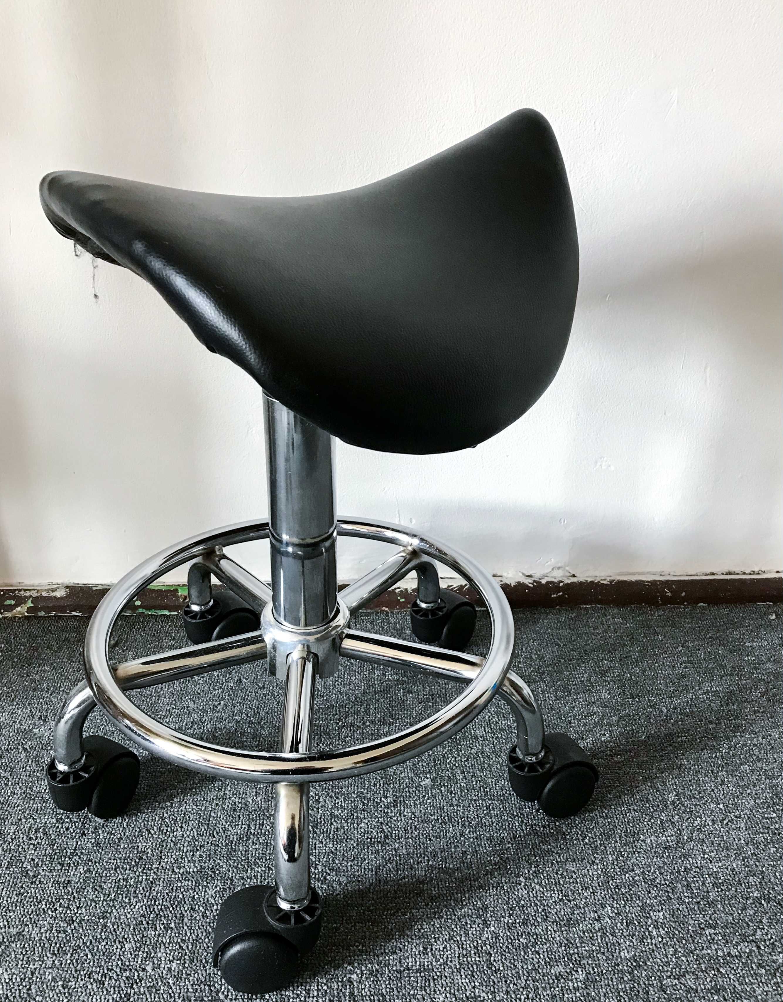 Krzeslo obrotowe siodło kosmetyczne / fryzjerskie