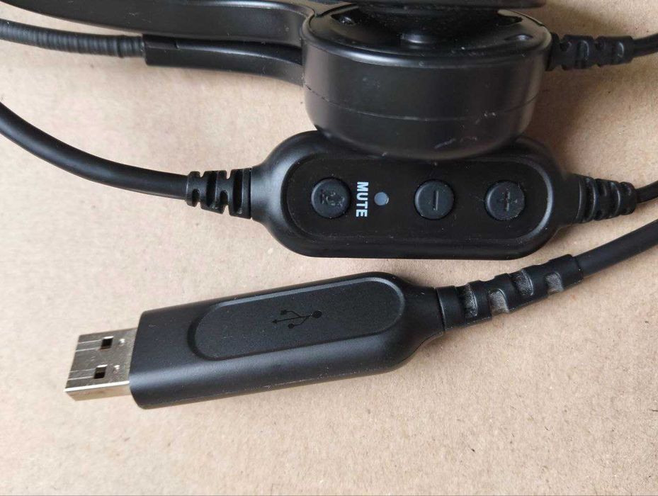 Гарнитура для Pc Logitech 960 USB (на запчасти)
