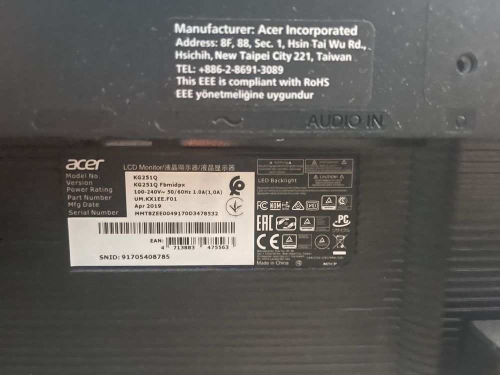 Monitor acer uszkodzony