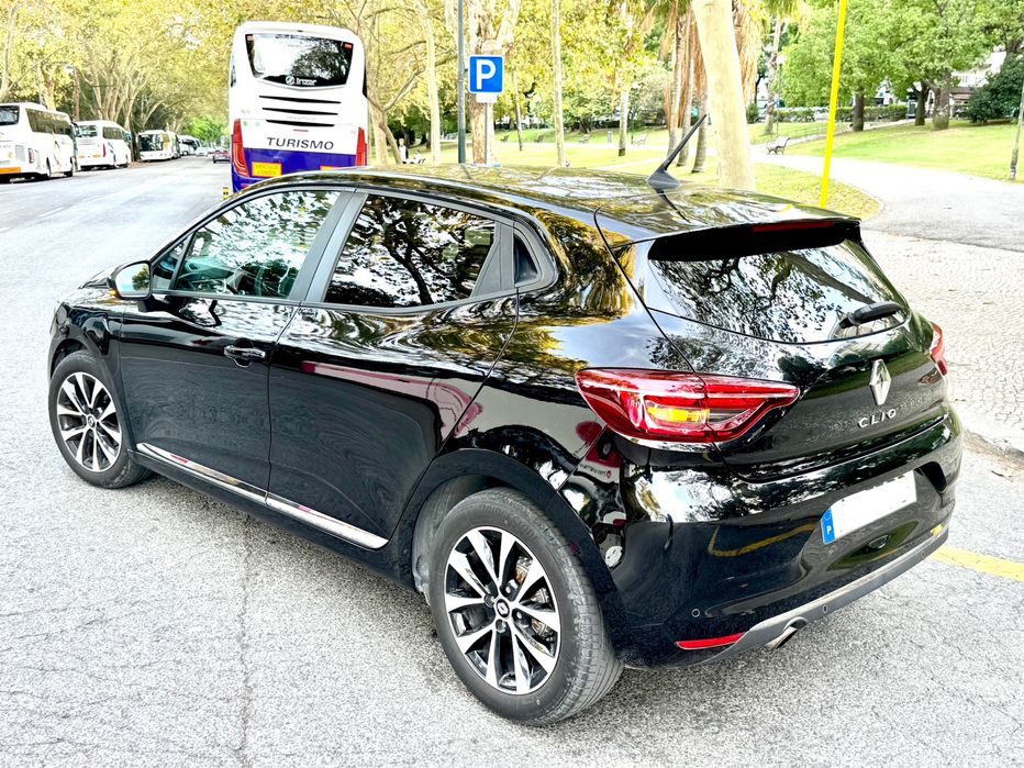 Renault Clio TCe 100cv Intens Preto – 26,500km
