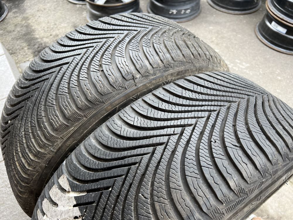 Резина Michelin 225/50 R17 пара зима