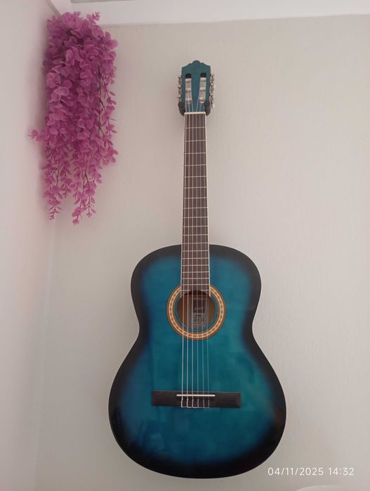 Guitarra Ashton azul