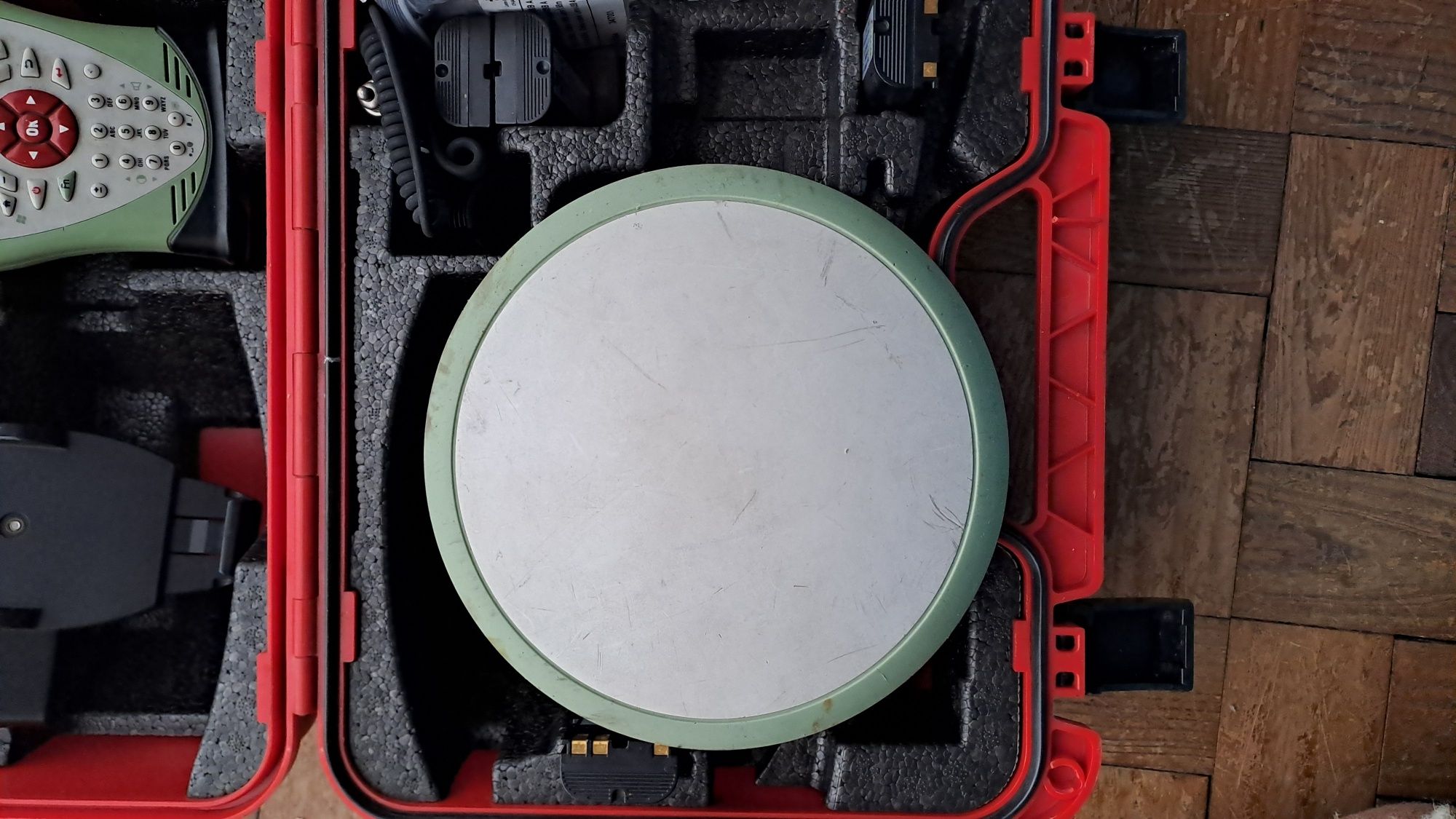 Leica Viva GNSS receptor GS08plus