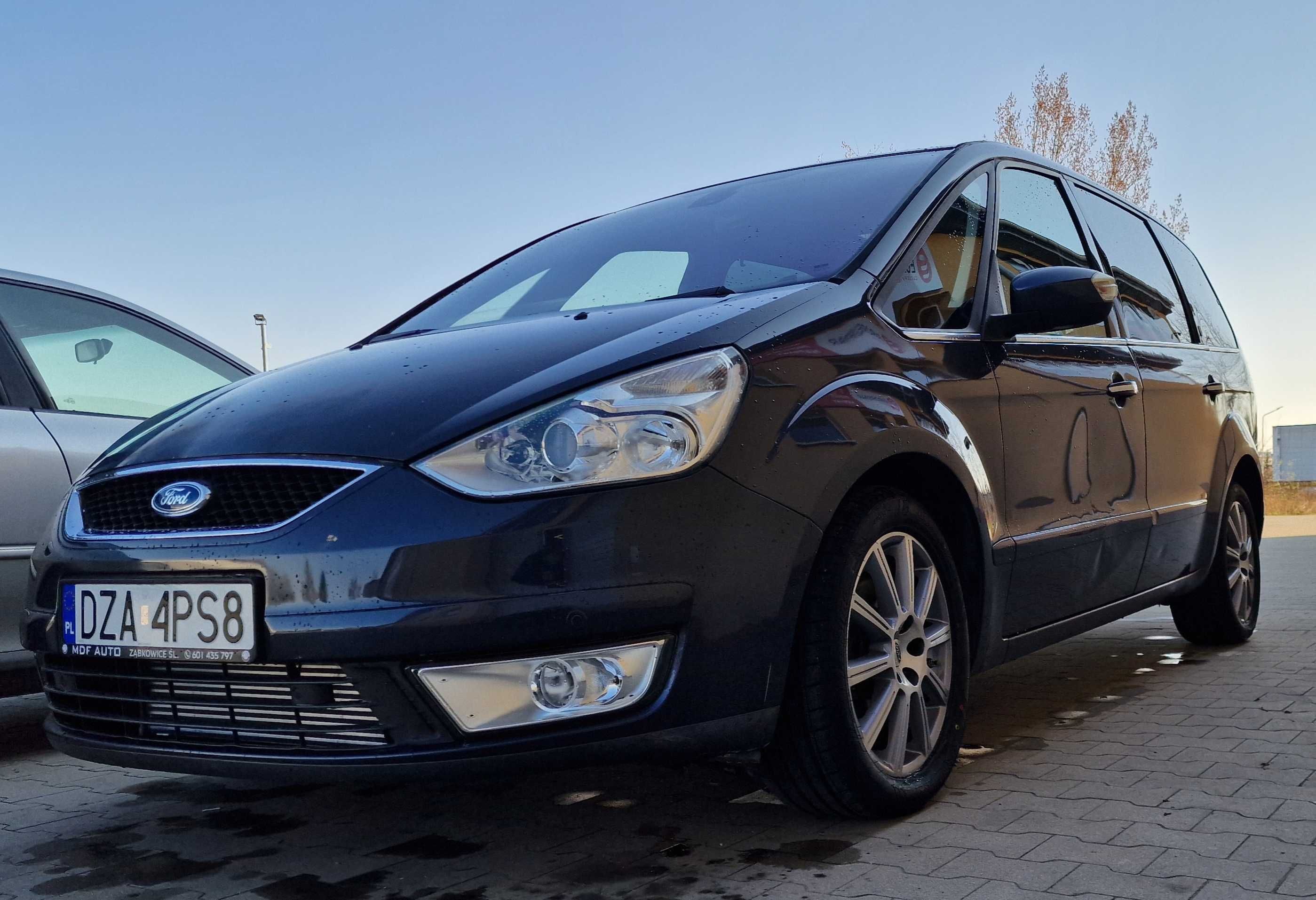 Ford Galaxy 2.0 TDCi Ghia 140KM 7 foteli