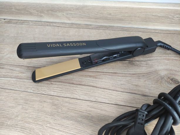 Prostownica Vidal Sassoon VS5316 używana, robi piękne loki jak lokówka