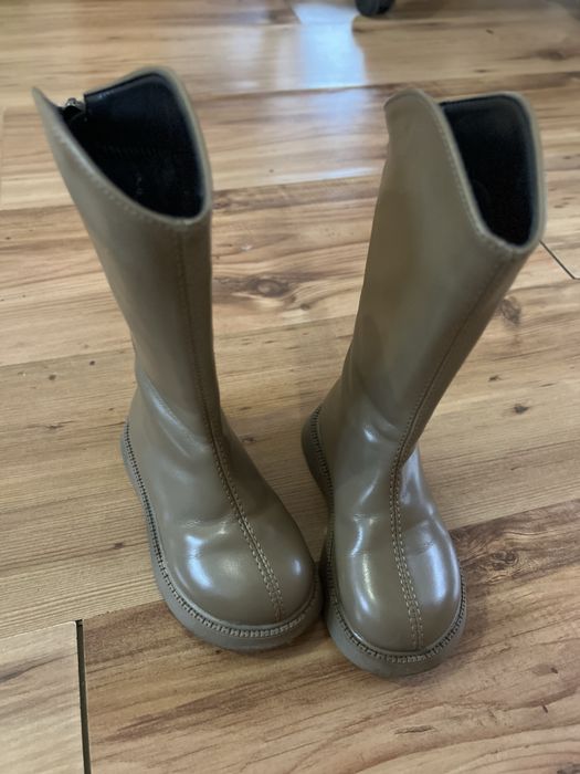 Продаються стильні дитячі чоботи 25 розміру