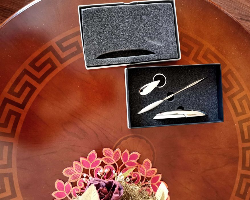 Ekskluzywny zestaw biurowy chrom