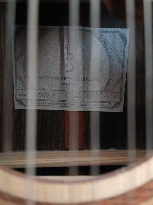 Guitarra portuguesa APC Modelo Lisboa GF312 LS